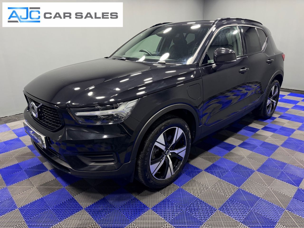 2021 Volvo XC40
