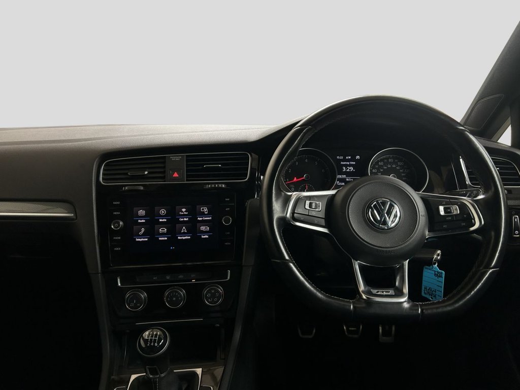 2019 Volkswagen Golf — image 8