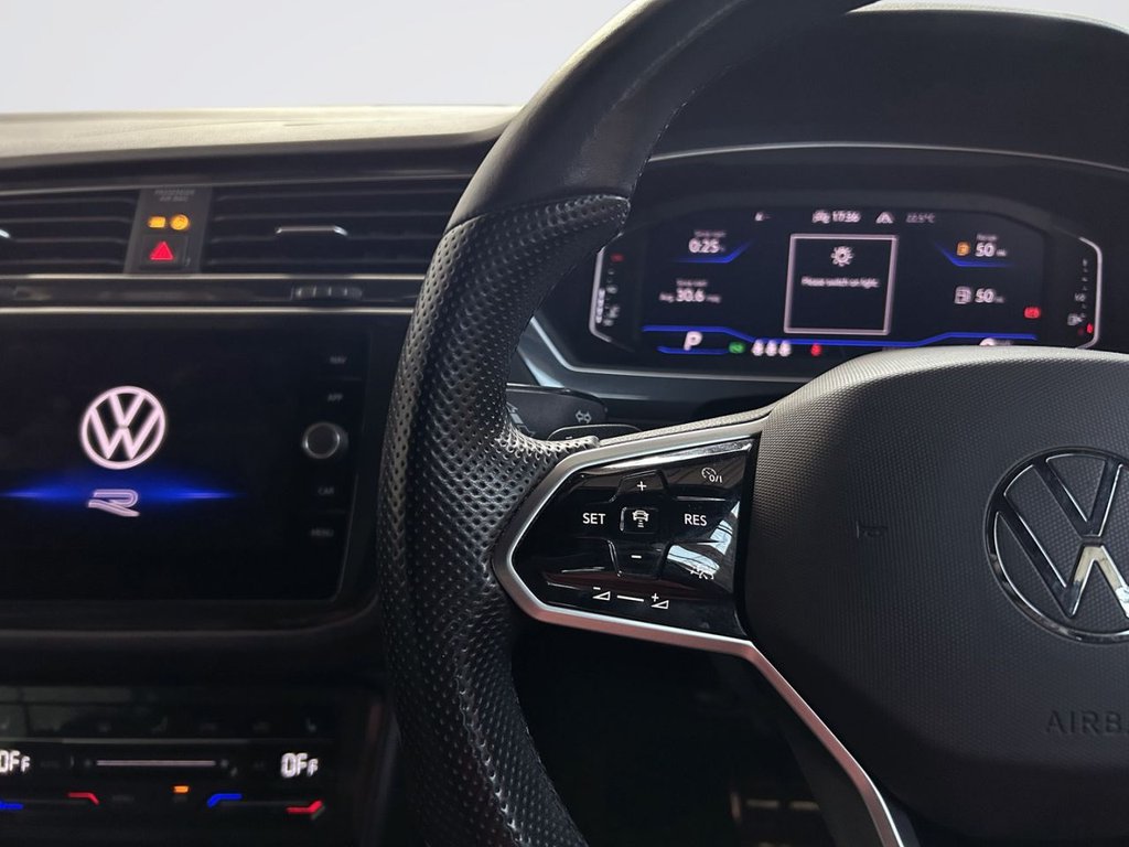 2021 Volkswagen Tiguan — image 9