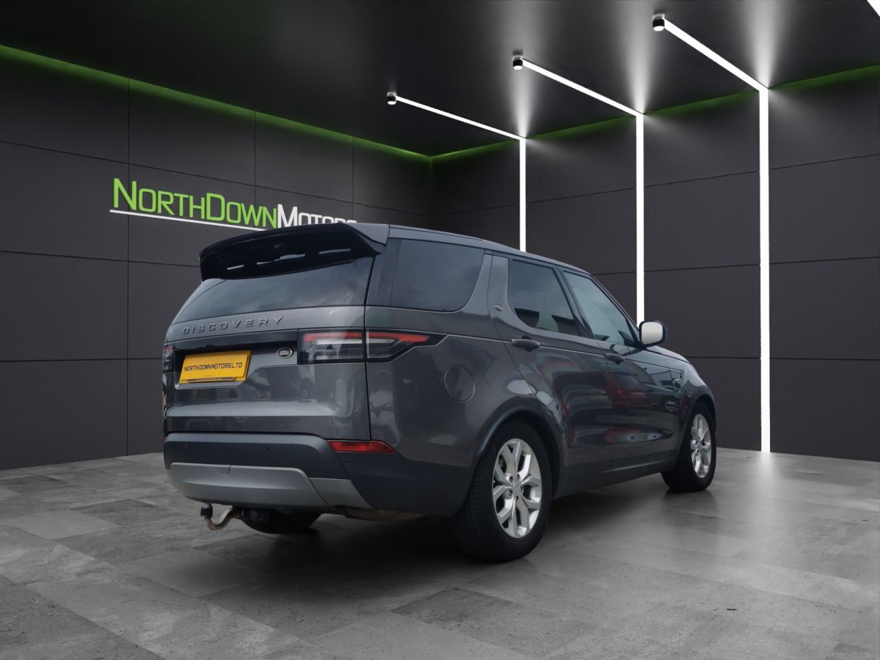 2018 LAND ROVER DISCOVERY 2.0 SD4 SE SUV 5dr Diesel Auto 4WD Euro 6 (s/s) (240 ps) :Low Rate finance - vehicle photo 6 for sale on PureCar