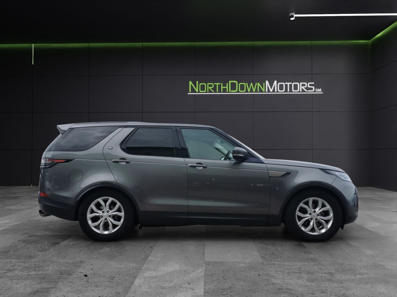2018 LAND ROVER DISCOVERY 2.0 SD4 SE SUV 5dr Diesel Auto 4WD Euro 6 (s/s) (240 ps) :Low Rate finance - vehicle photo 7 for sale on PureCar