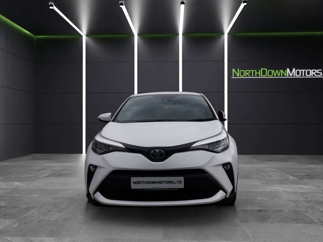 2021 TOYOTA C-HR 1.8 VVT-h GPF Design SUV 5dr Petrol Hybrid CVT Euro 6 (s/s) (122 ps) Very E - vehicle photo 2 for sale on PureCar