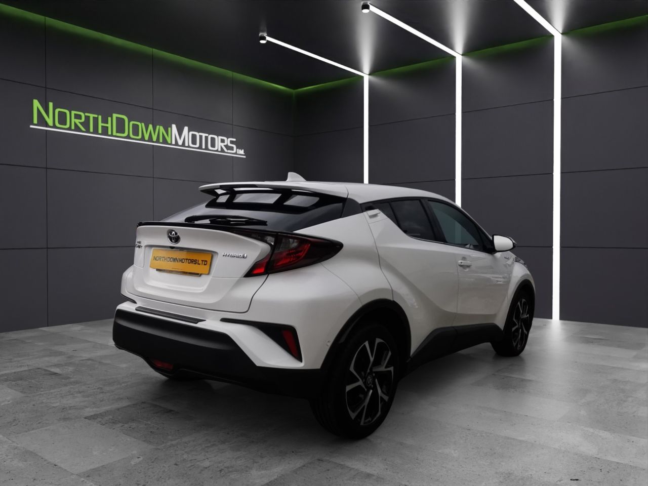 2021 TOYOTA C-HR 1.8 VVT-h GPF Design SUV 5dr Petrol Hybrid CVT Euro 6 (s/s) (122 ps) Very E - vehicle photo 6 for sale on PureCar