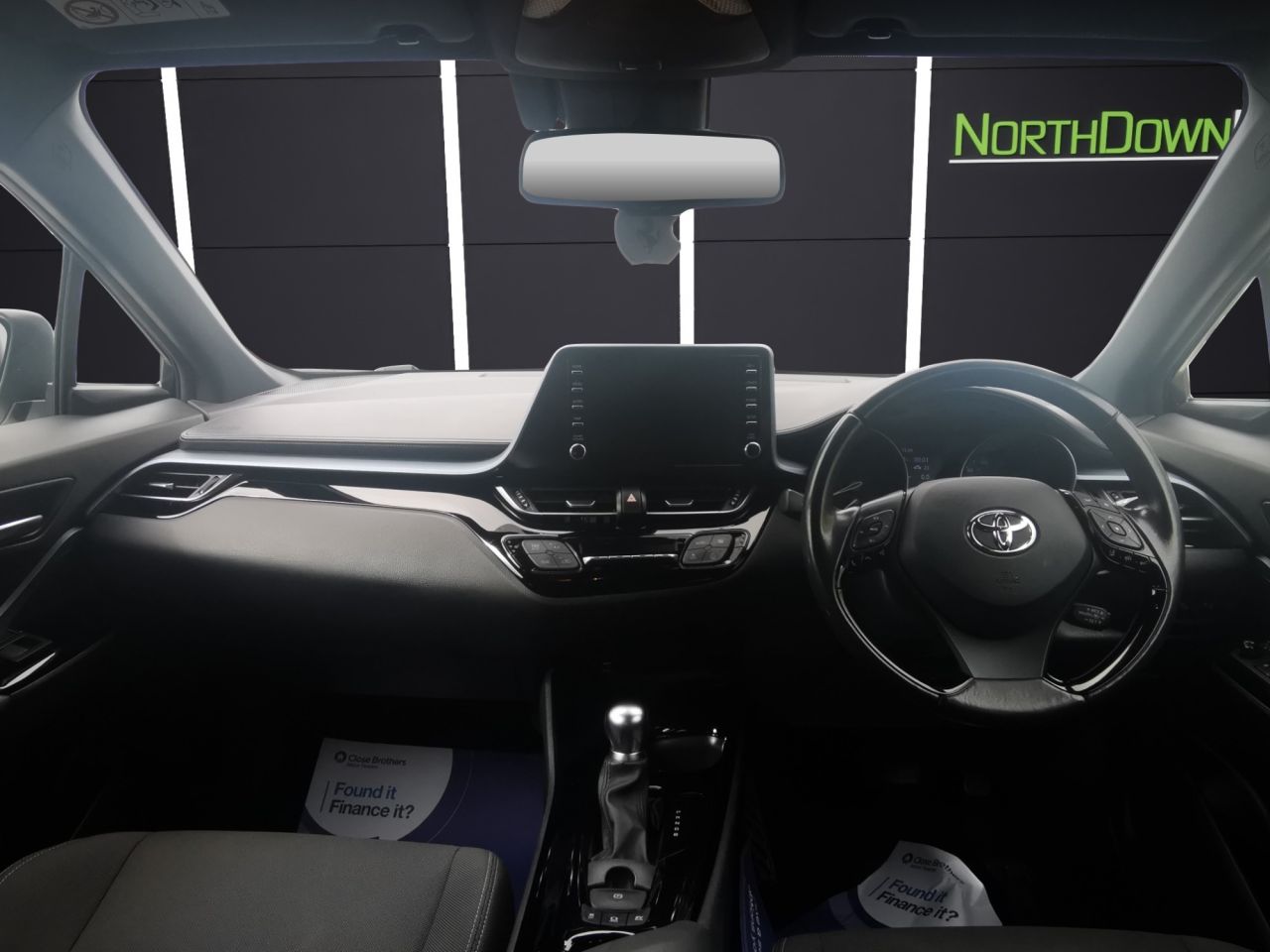 2021 TOYOTA C-HR 1.8 VVT-h GPF Design SUV 5dr Petrol Hybrid CVT Euro 6 (s/s) (122 ps) Very E - vehicle photo 14 for sale on PureCar