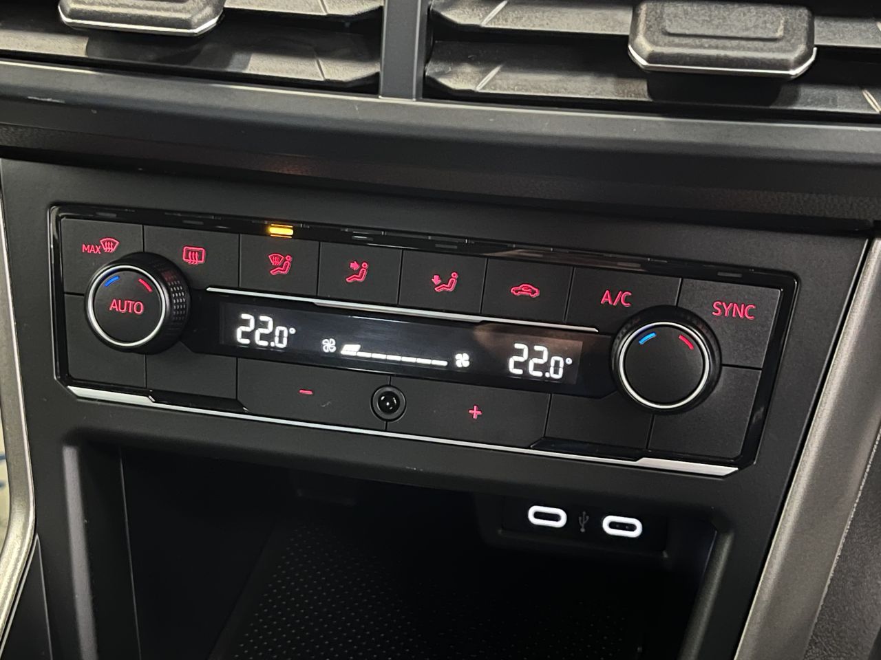 2021 VOLKSWAGEN POLO 1.0 TSI Match Hatchback 5DR DSG - vehicle photo 23 for sale on PureCar