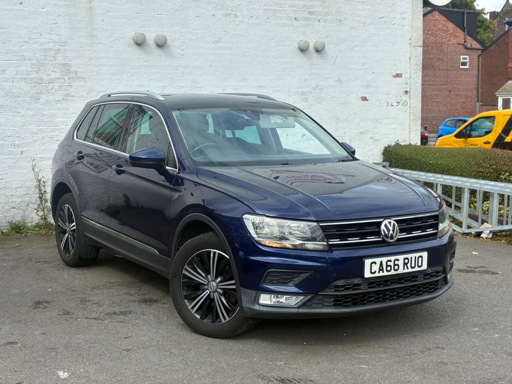 2016 Volkswagen Tiguan — image 2