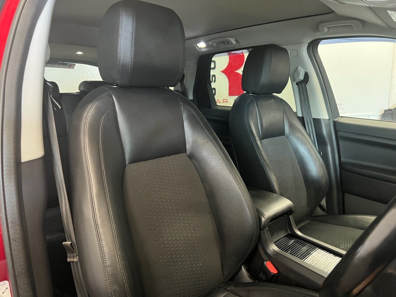 2017 17 LAND ROVER DISCOVERY SPORT