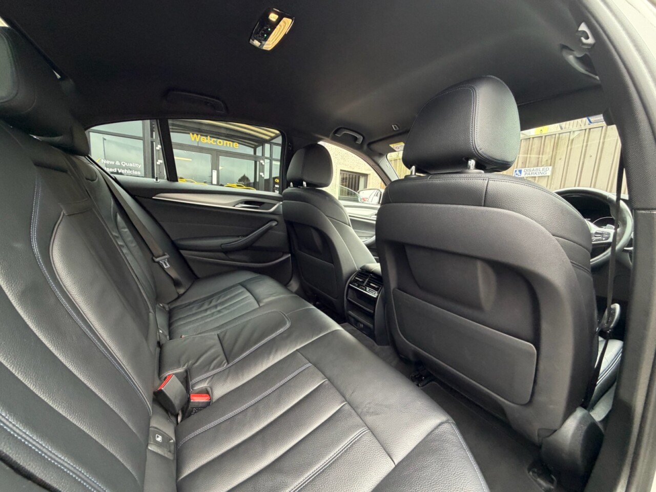 2019 BMW 5 SERIES 3.0 530d M Sport Saloon 4dr Diesel Auto xDrive Euro 6 (s/s) (265 ps) - vehicle photo 11 for sale on PureCar