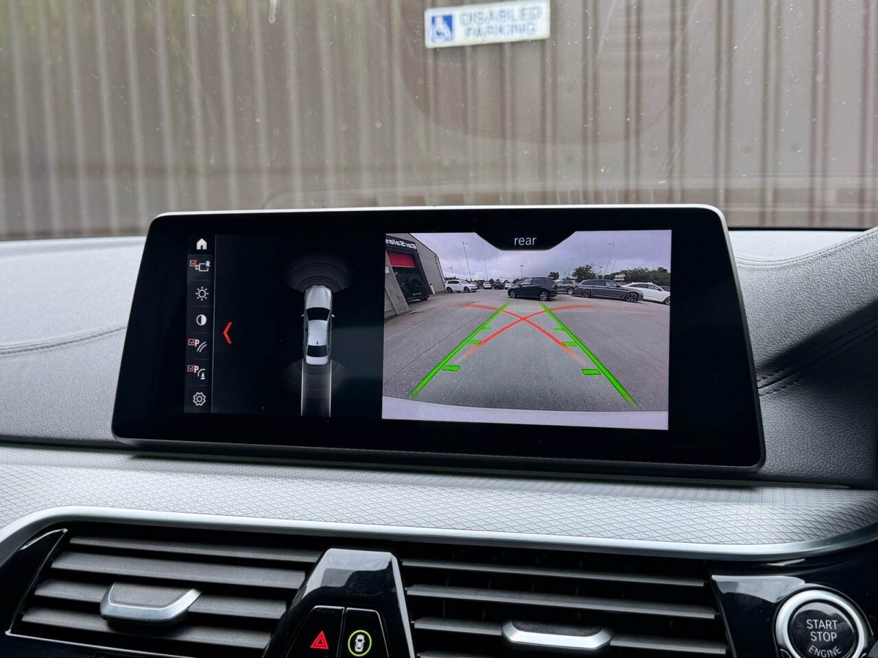 2019 BMW 5 SERIES 3.0 530d M Sport Saloon 4dr Diesel Auto xDrive Euro 6 (s/s) (265 ps) - vehicle photo 14 for sale on PureCar