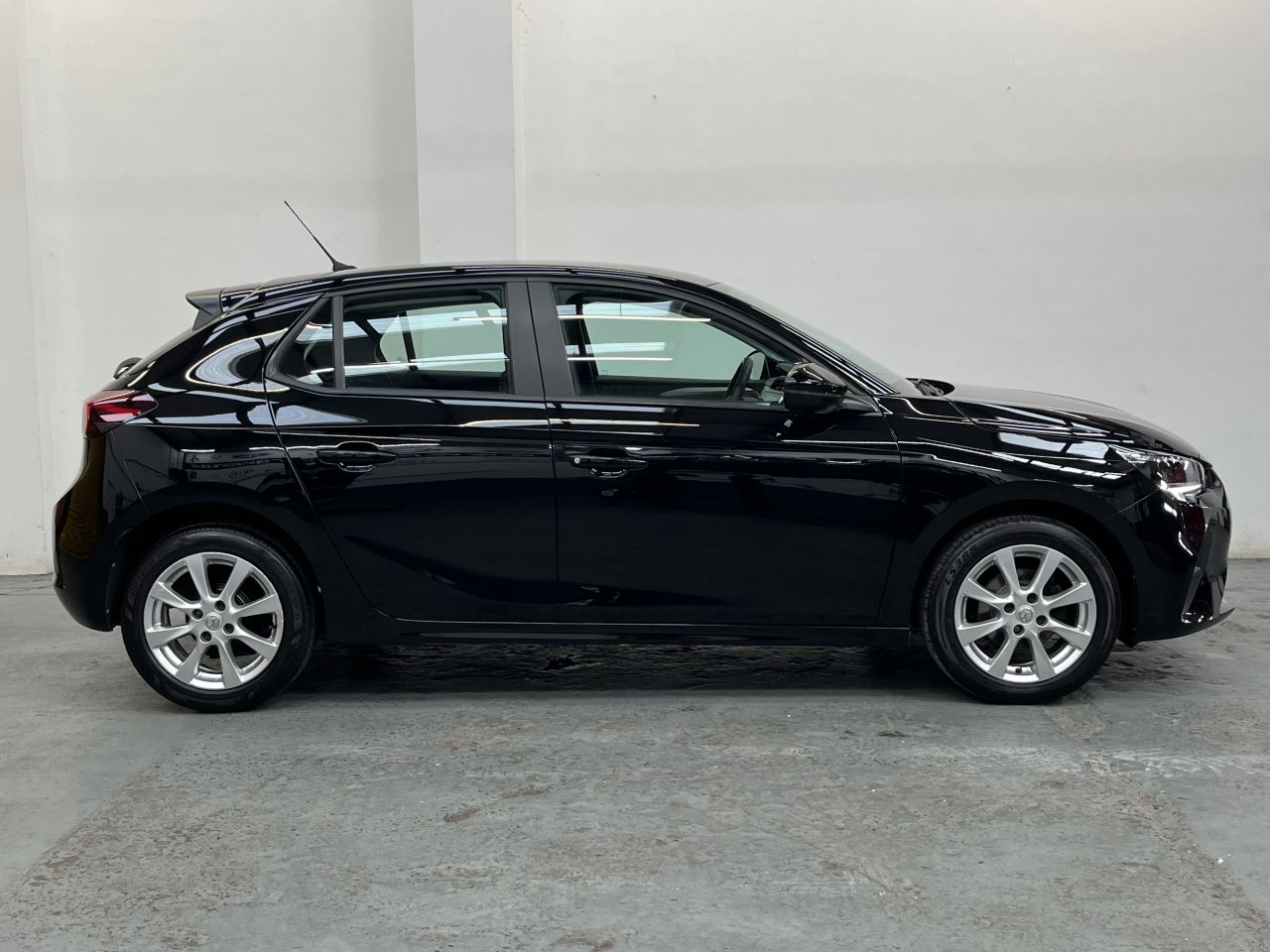 2021 VAUXHALL CORSA 1.2 SE Hatchback 5dr Petrol Manual Euro 6 (75 ps) - vehicle photo 3 for sale on PureCar