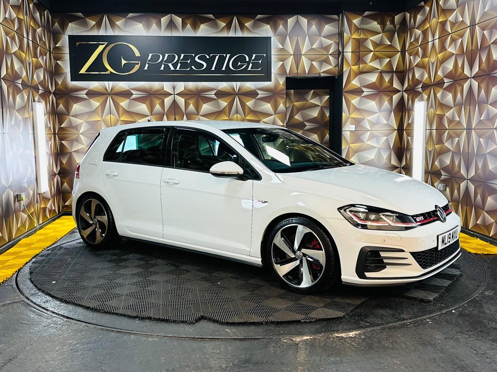 2019 Volkswagen Golf