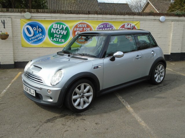 2004 04 MINI Hatch Cooper 1.6 COOPER S 3d 168 BHP
