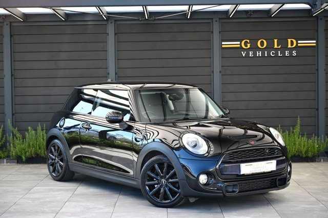 2017 MINI Hatch