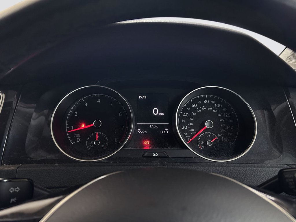 2017 Volkswagen Golf — image 14