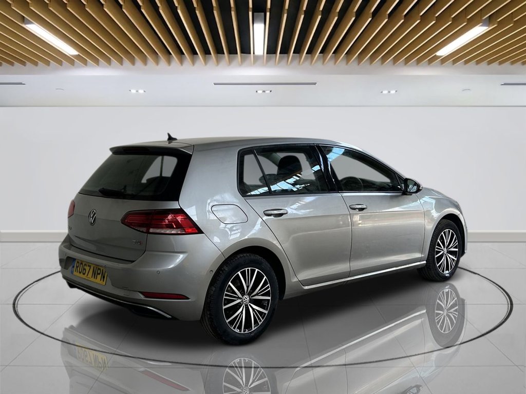 2017 Volkswagen Golf — image 6