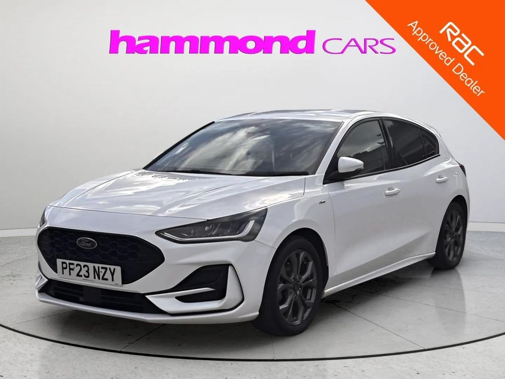 2023 Ford Focus — image 1
