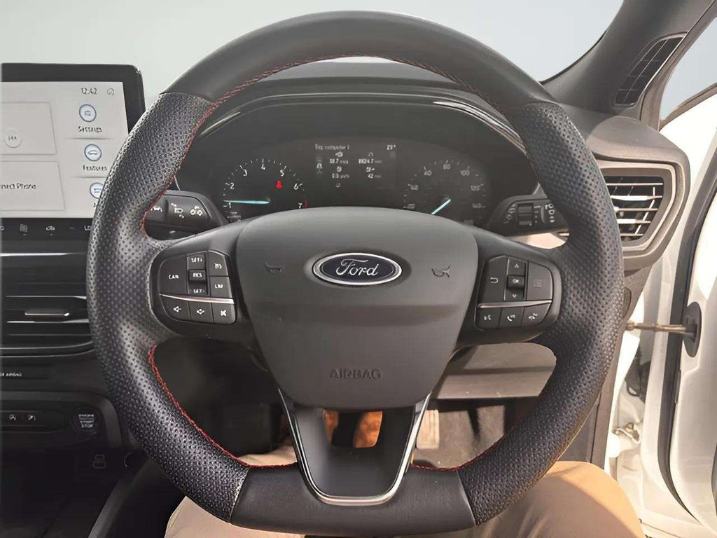 2023 Ford Focus — image 8