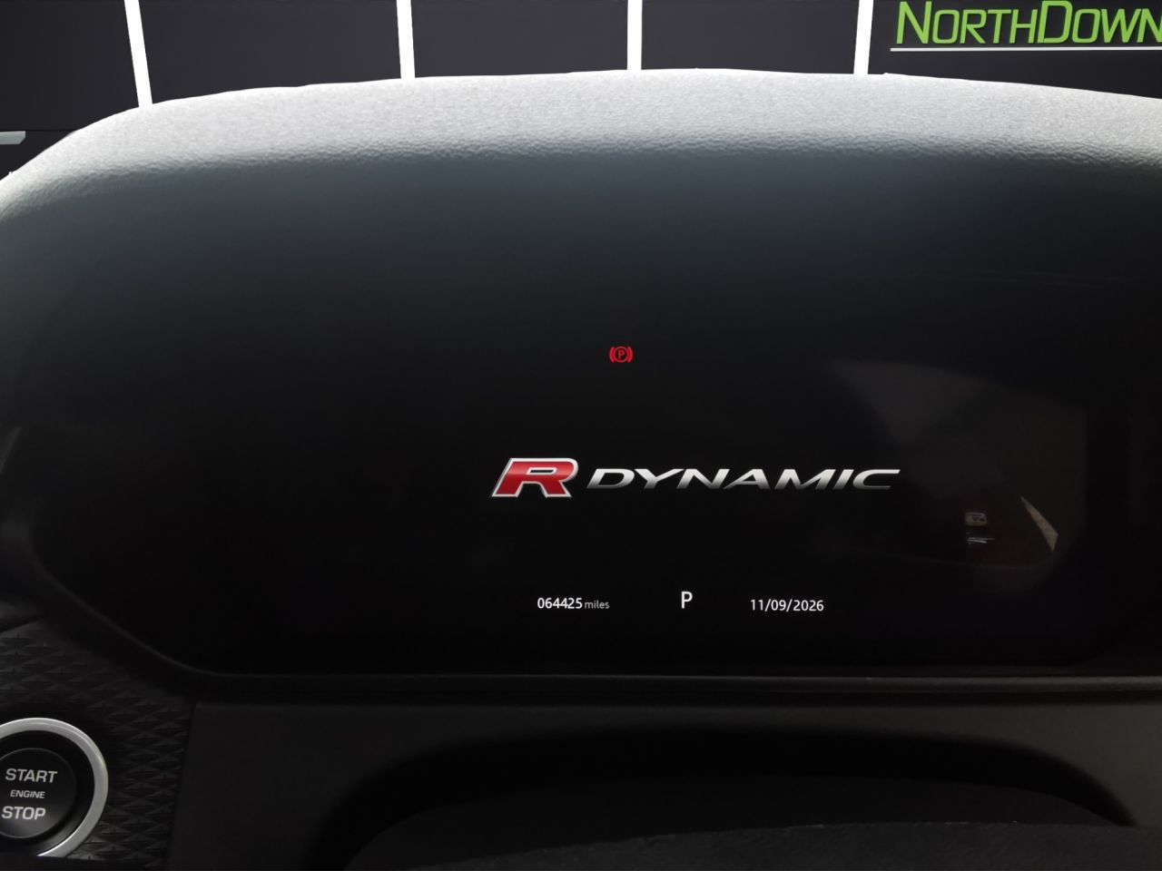 2020 LAND ROVER RANGE ROVER VELAR 2.0 D240 R-Dynamic SE SUV 5dr Diesel Auto 4WD Euro 6 (s/s) (240 ps) Low Rat - vehicle photo 11 for sale on PureCar