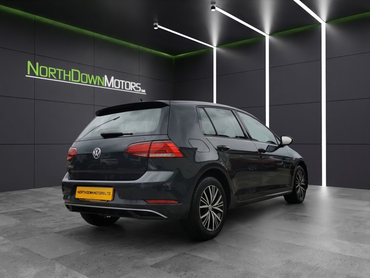 2019 VOLKSWAGEN GOLF 1.6 TDI SE Nav Hatchback 5dr Diesel Manual Euro 6 (s/s) (115 ps) Low Rate F - vehicle photo 6 for sale on PureCar