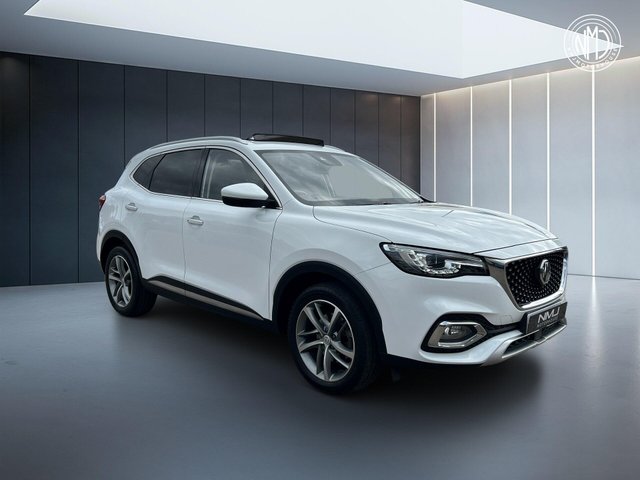 2022 MG MG