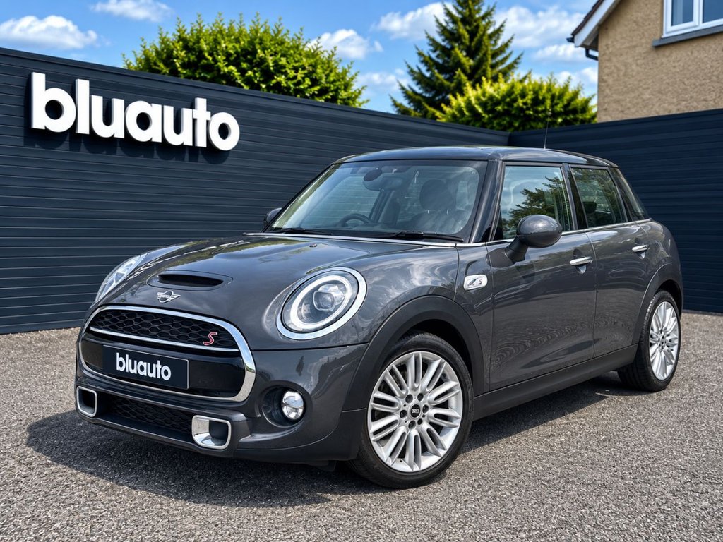 2019 MINI Hatch