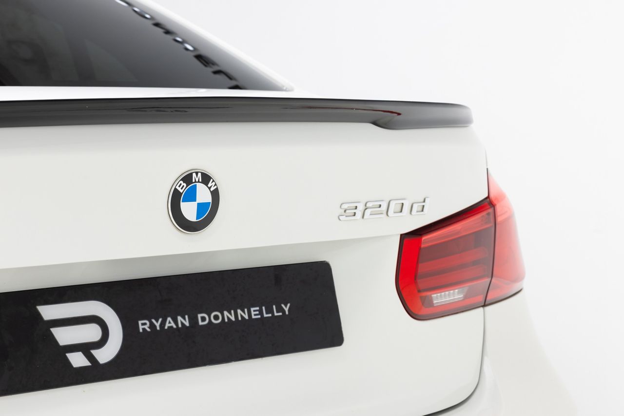 2016 BMW 3 SERIES 2.0 320d M Sport Saloon 4dr Diesel Auto Euro 6 (s/s) (190 ps) - vehicle photo 38 for sale on PureCar