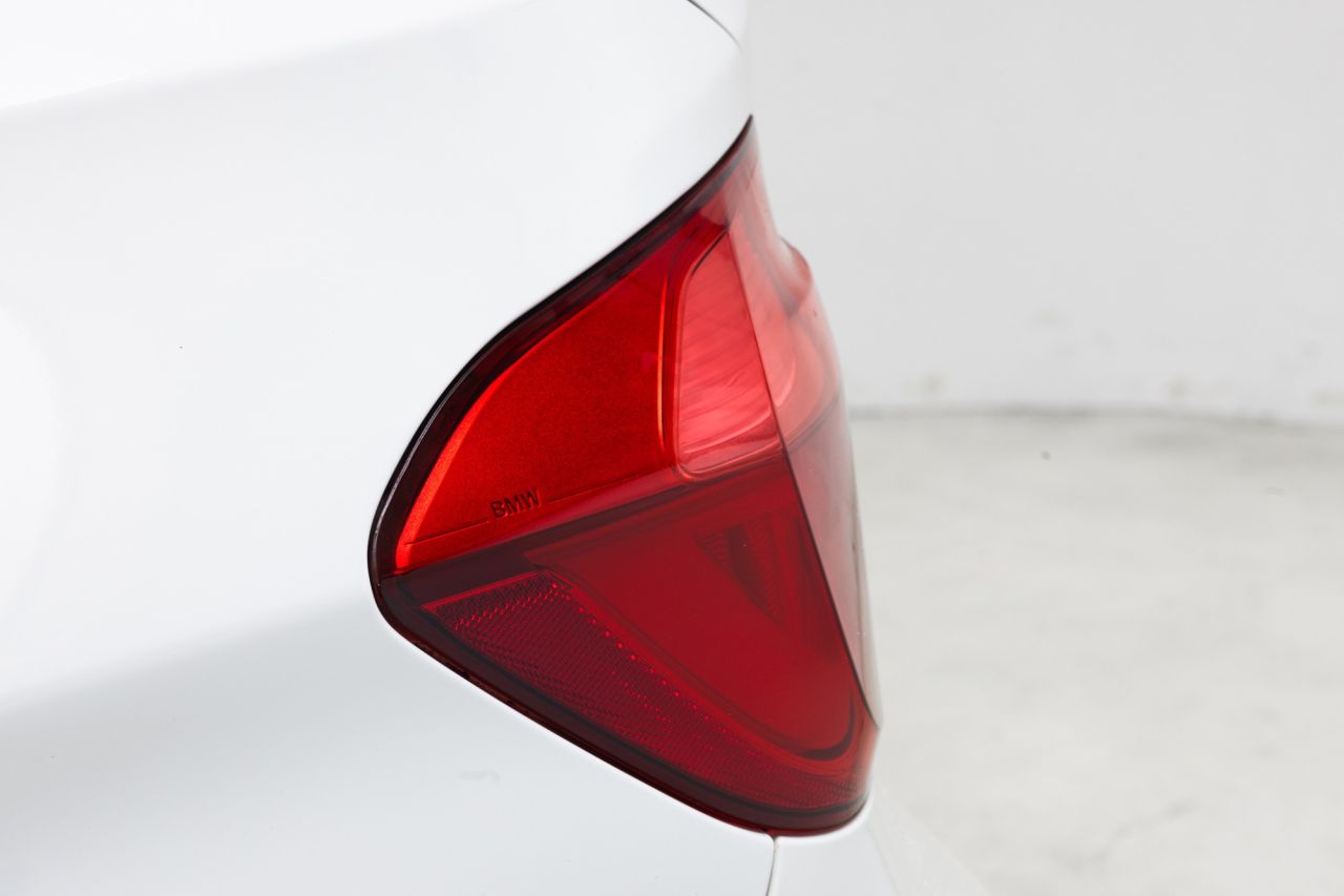 2016 BMW 3 SERIES 2.0 320d M Sport Saloon 4dr Diesel Auto Euro 6 (s/s) (190 ps) - vehicle photo 41 for sale on PureCar