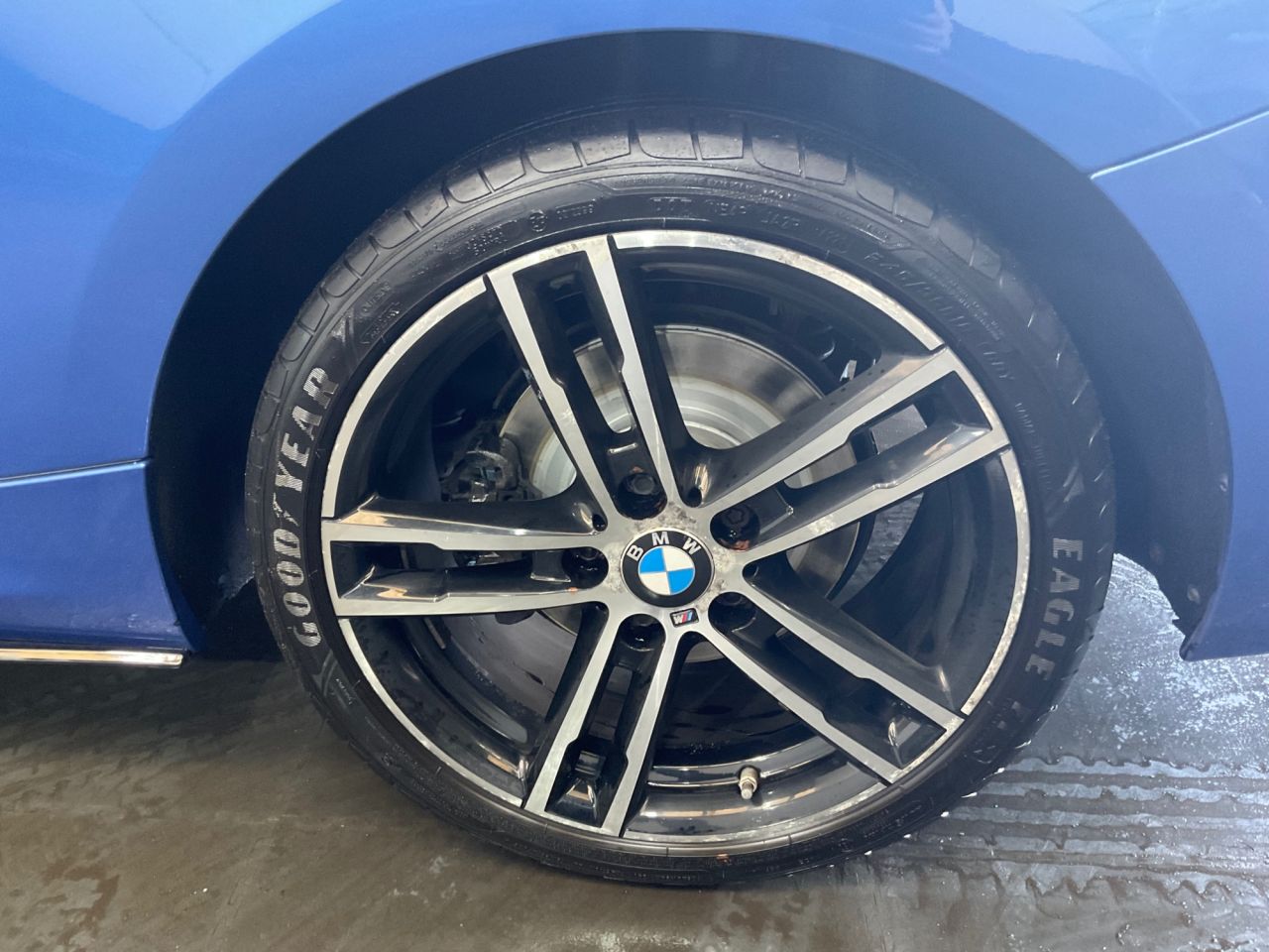 2019 BMW 2 SERIES 2.0 220d M Sport Coupe 2dr Diesel Auto Euro 6 (s/s) (190 ps) - vehicle photo 11 for sale on PureCar