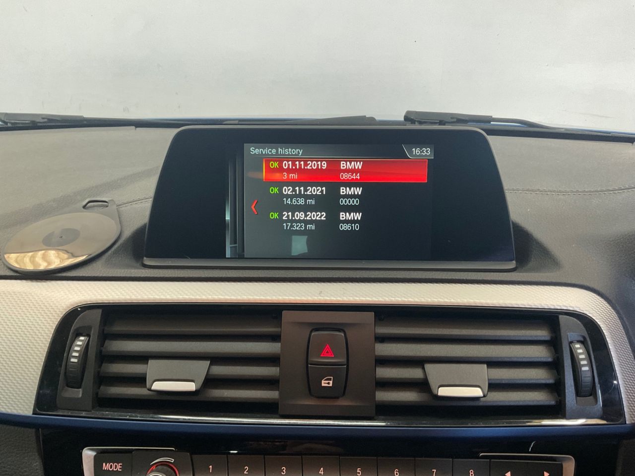 2019 BMW 2 SERIES 2.0 220d M Sport Coupe 2dr Diesel Auto Euro 6 (s/s) (190 ps) - vehicle photo 26 for sale on PureCar