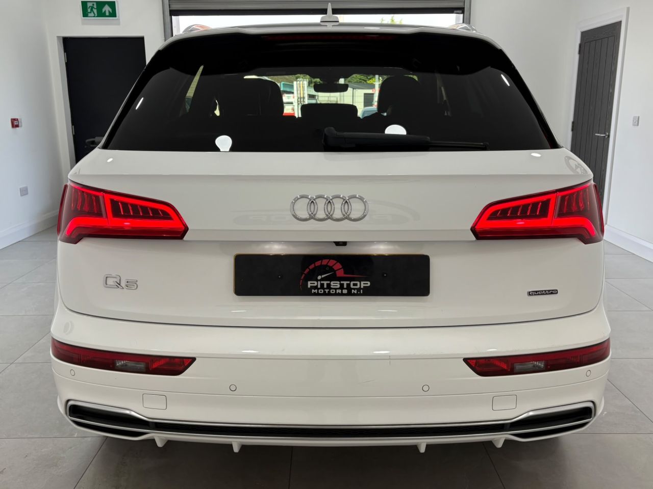 2017 AUDI Q5 S Line - vehicle photo 11 for sale on PureCar