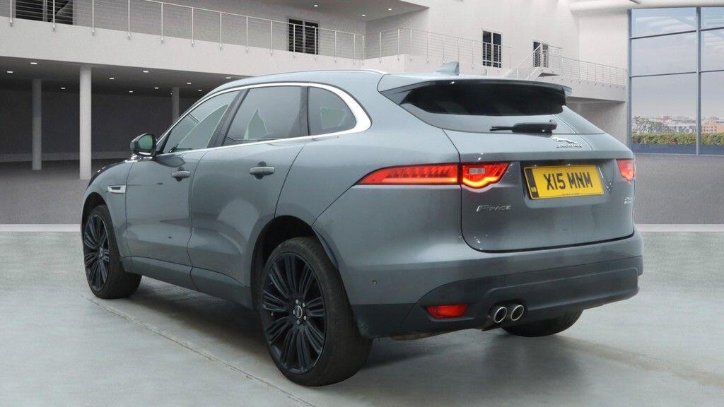 2016 16 JAGUAR F-PACE