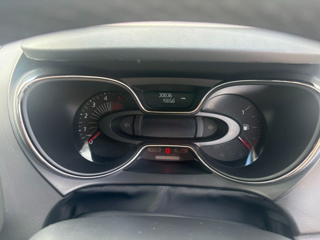 2016 Renault Captur — image 12