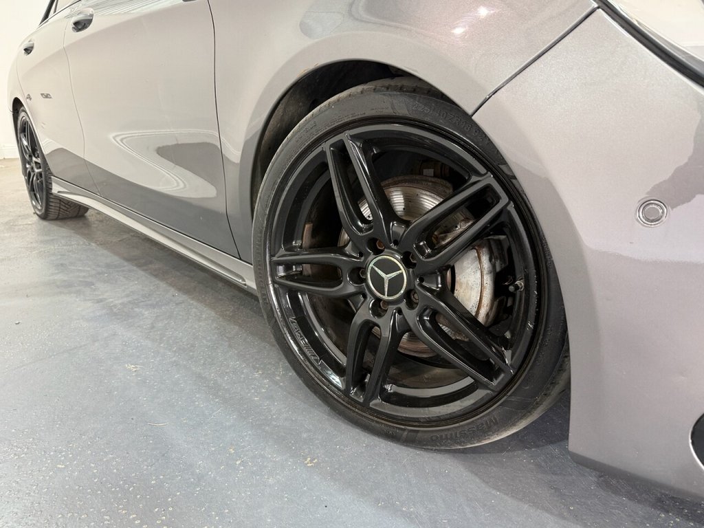 2017 Mercedes-Benz CLA — image 4
