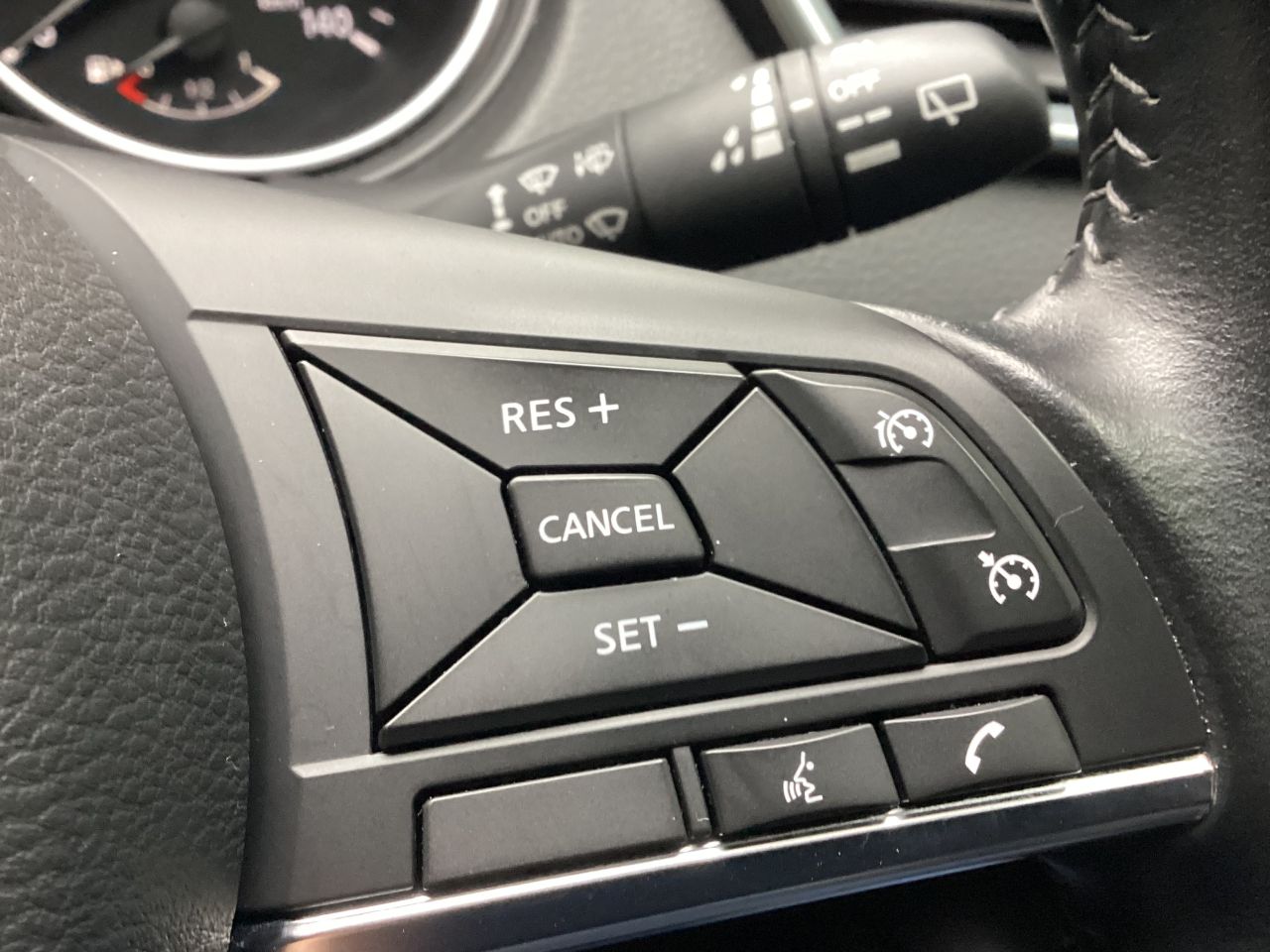 2019 NISSAN QASHQAI 1.3 DIG-T N-Connecta SUV 5dr Petrol Manual Euro 6 (s/s) (140 ps) - vehicle photo 17 for sale on PureCar