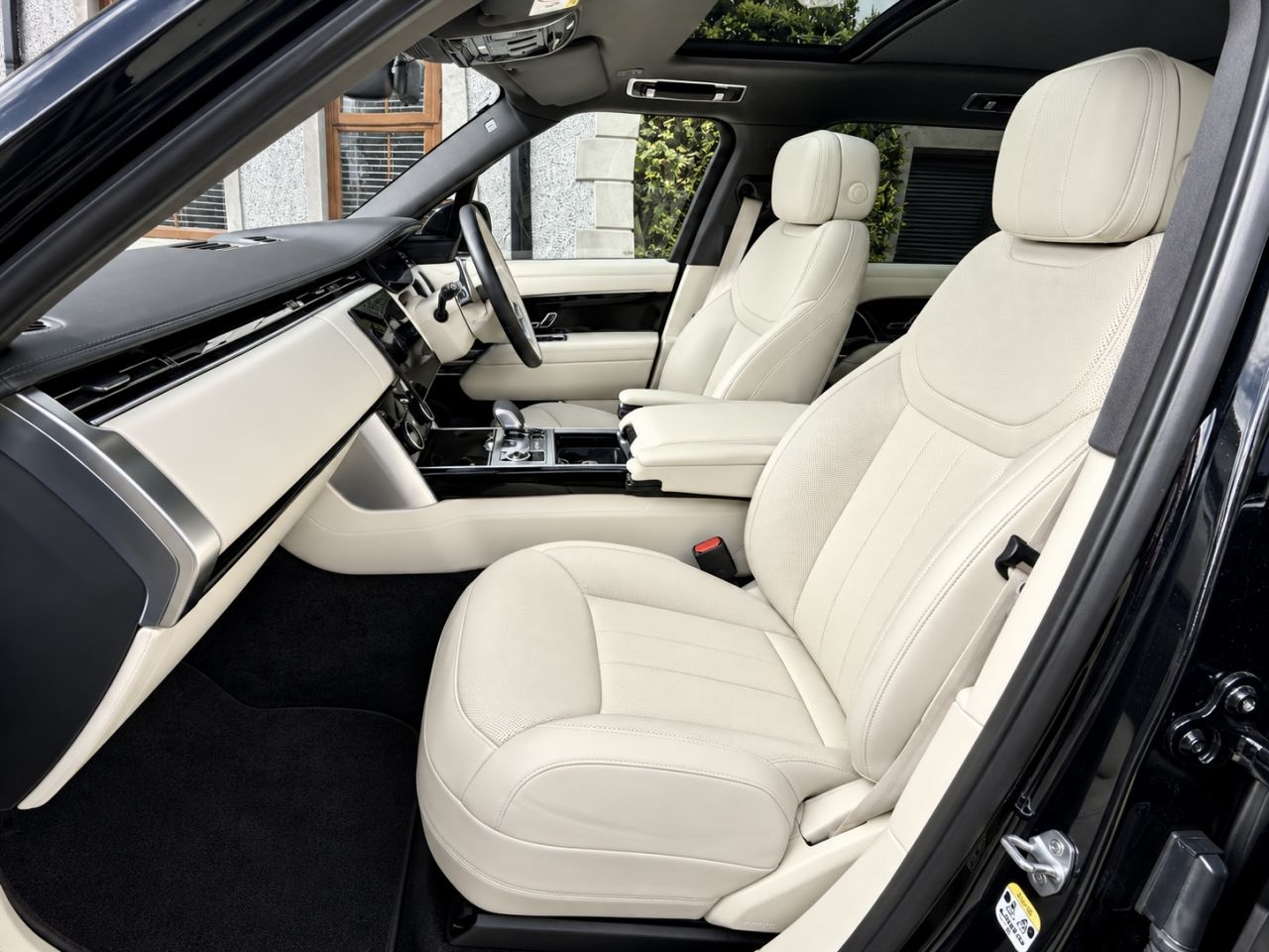 2022 LAND ROVER RANGE ROVER 3.0 D300 MHEV HSE SUV 5dr Diesel Auto 4WD Euro 6 (s/s) (300 ps) - vehicle photo 5 for sale on PureCar