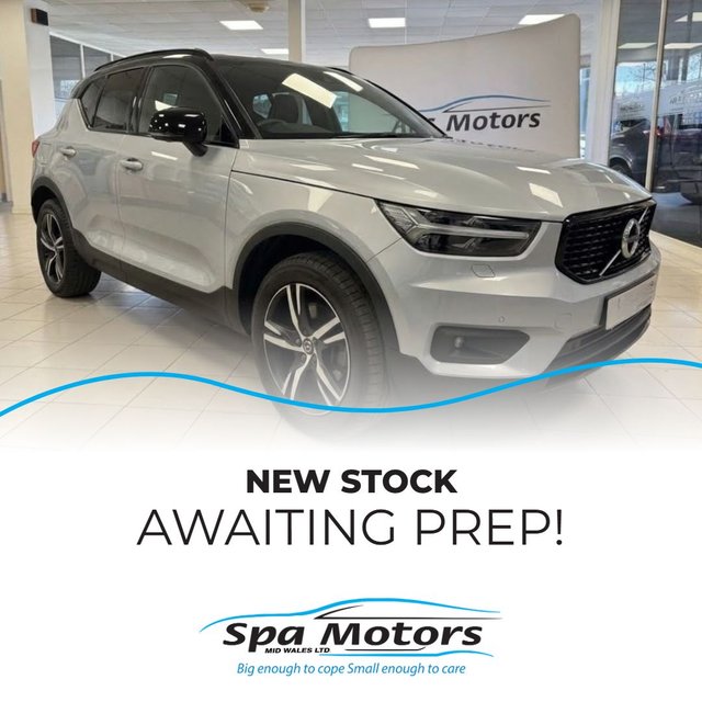 2021 Volvo XC40
