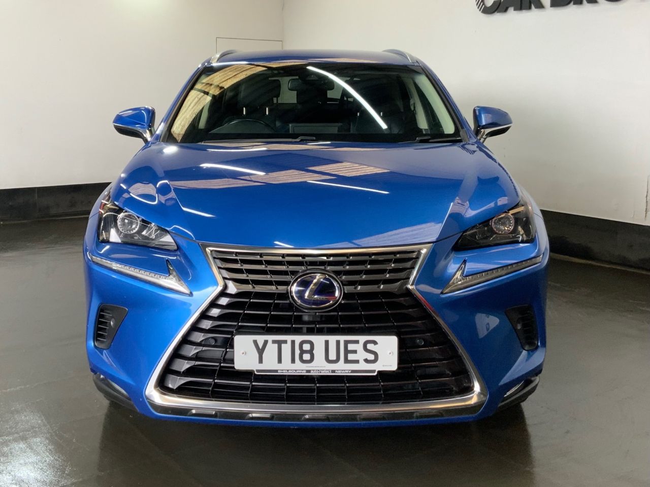 2018 LEXUS NX 2.5 300h Luxury SUV 5dr Petrol Hybrid E-CVT 4WD Euro 6 (s/s) (197 ps) - vehicle photo 9 for sale on PureCar