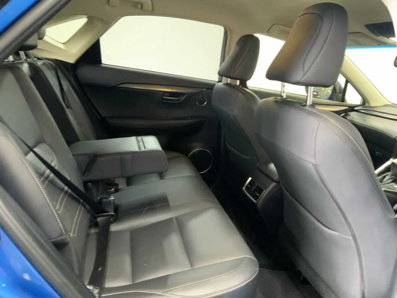 2018 LEXUS NX 2.5 300h Luxury SUV 5dr Petrol Hybrid E-CVT 4WD Euro 6 (s/s) (197 ps) - vehicle photo 21 for sale on PureCar