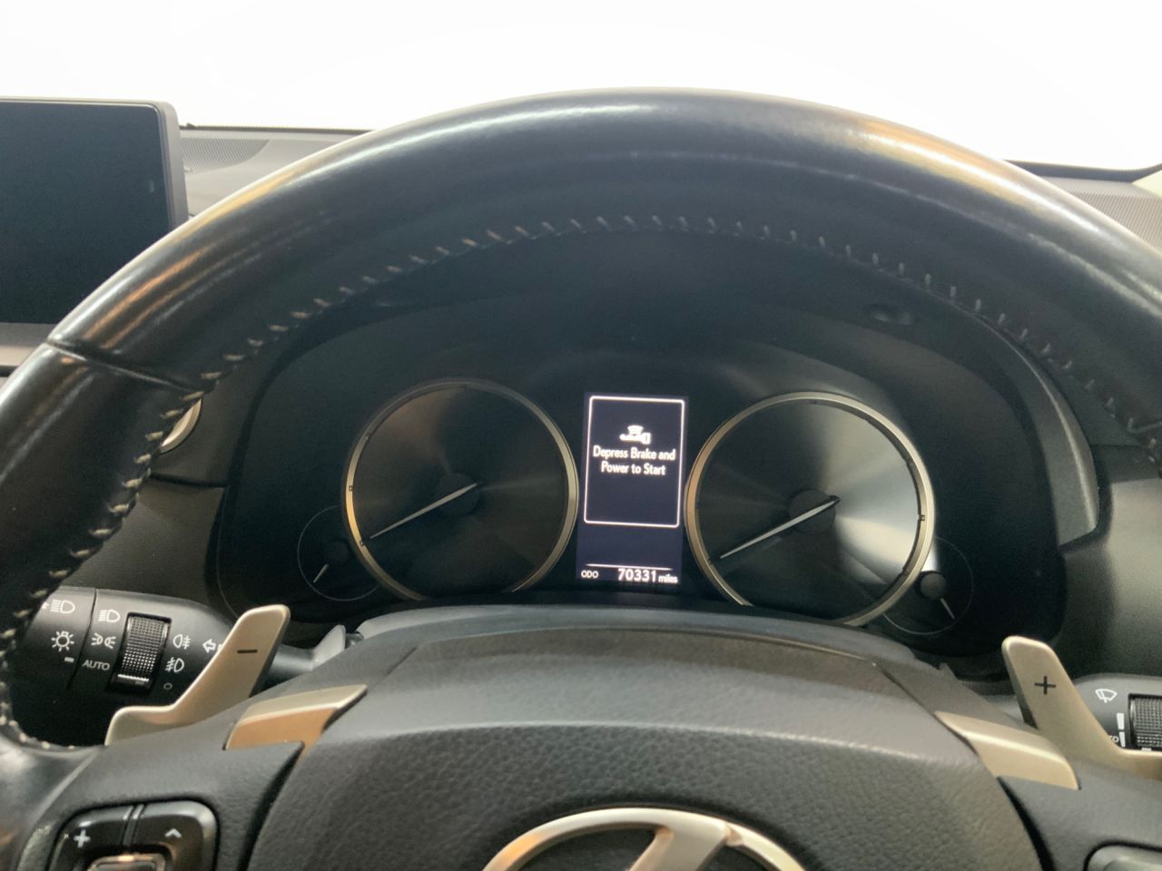 2018 LEXUS NX 2.5 300h Luxury SUV 5dr Petrol Hybrid E-CVT 4WD Euro 6 (s/s) (197 ps) - vehicle photo 24 for sale on PureCar