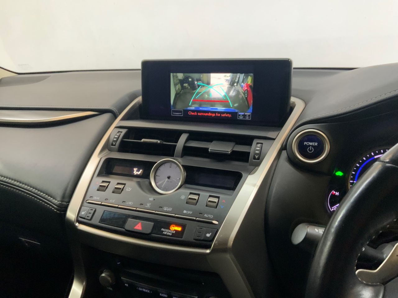 2018 LEXUS NX 2.5 300h Luxury SUV 5dr Petrol Hybrid E-CVT 4WD Euro 6 (s/s) (197 ps) - vehicle photo 28 for sale on PureCar