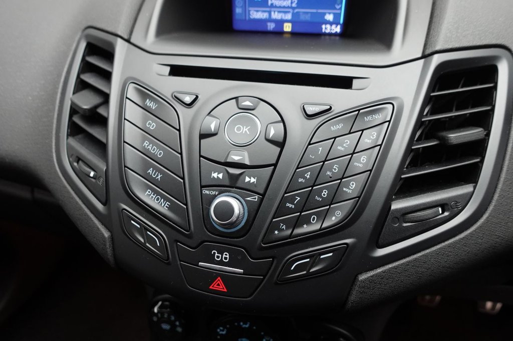 2017 Ford Fiesta — image 18
