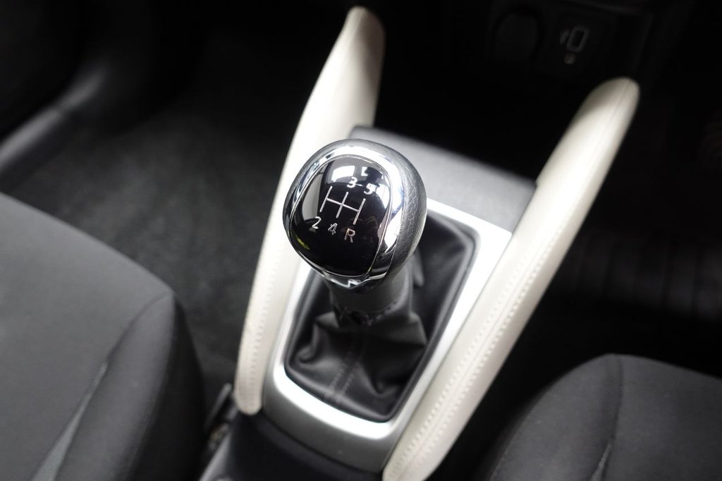 2019 Nissan Micra — image 24