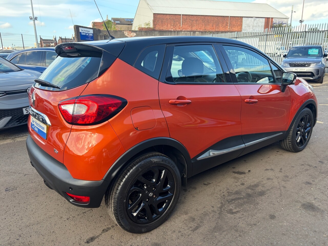 2014 RENAULT CAPTUR 0.9 TCe ENERGY Dynamique MediaNav SUV 5dr Petrol Manual Euro 5 (s/s) (90 ps - vehicle photo 4 for sale on PureCar