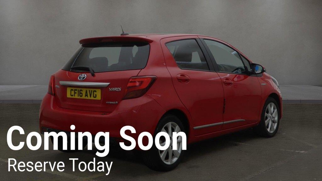 2016 16 TOYOTA YARIS