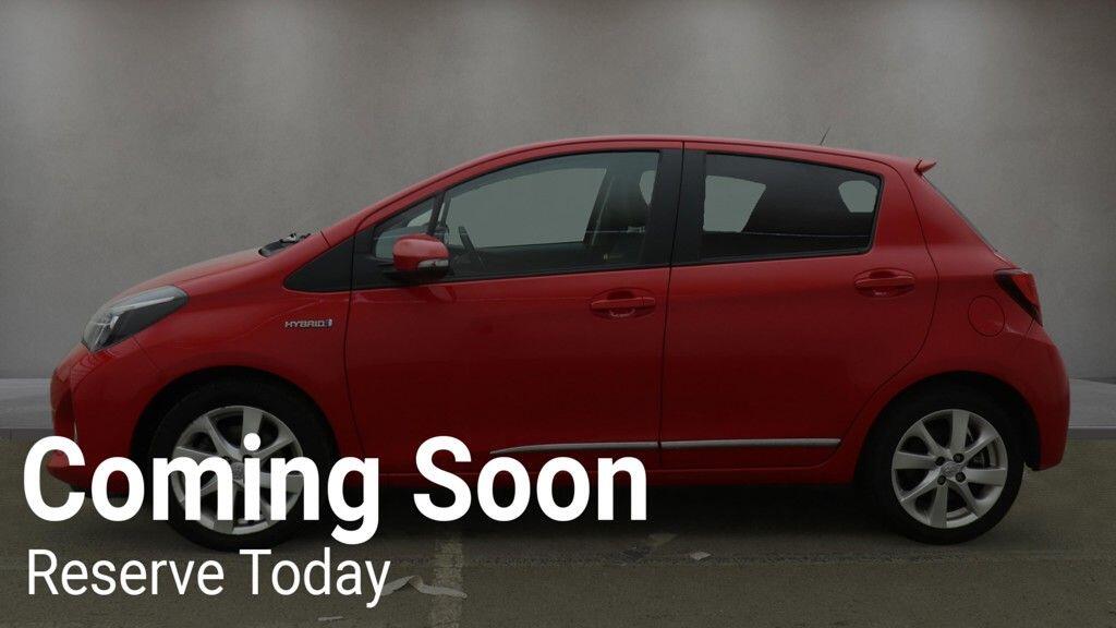 2016 16 TOYOTA YARIS