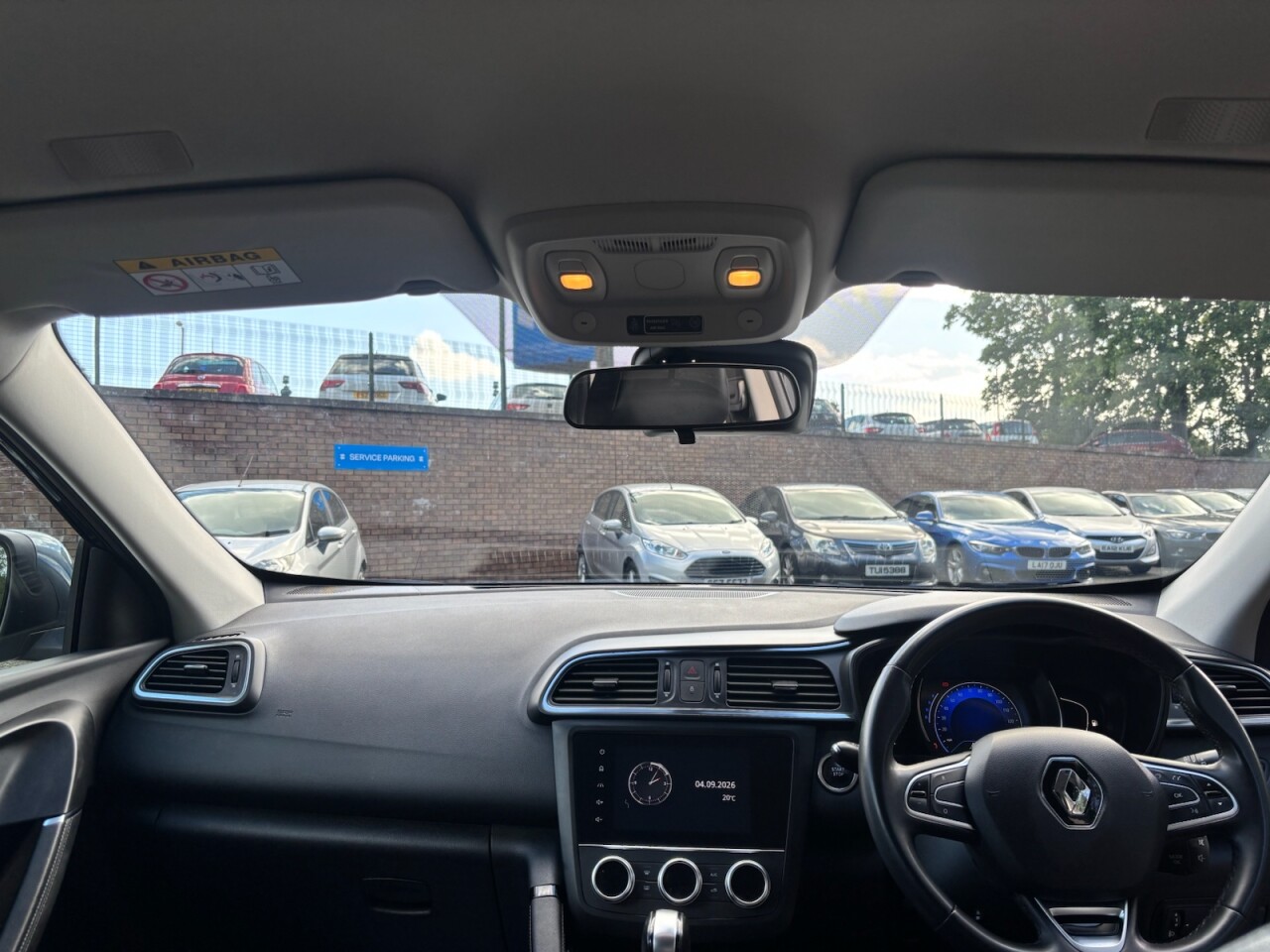 2020 RENAULT KADJAR 1.5 Blue dCi Iconic SUV 5dr Diesel EDC Euro 6 (s/s) (115 ps) - vehicle photo 12 for sale on PureCar
