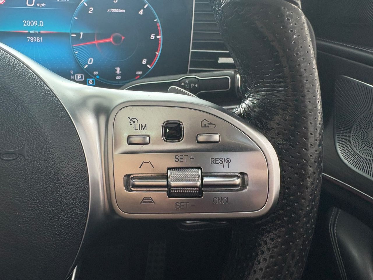 2020 MERCEDES GLE 2.9 GLE350d AMG Line (Premium Plus) SUV 5dr Diesel G-Tronic 4MATIC Euro 6 ( - vehicle photo 39 for sale on PureCar