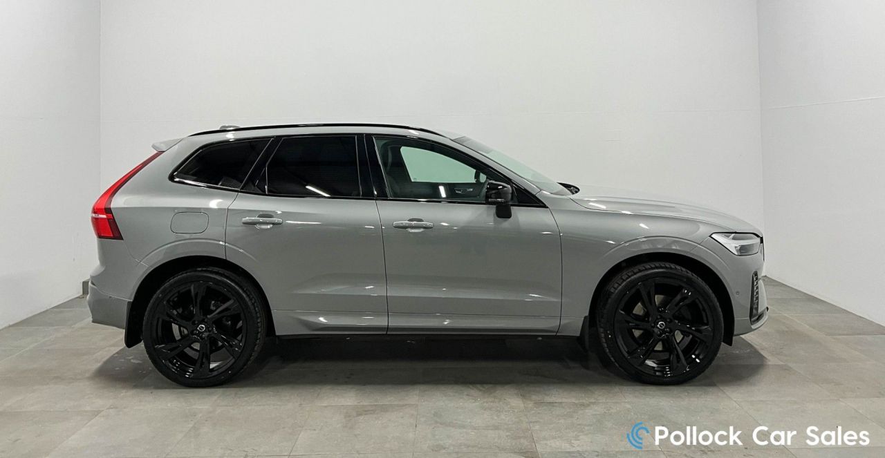 2025 VOLVO XC60 2.0 B5 MHEV Plus SUV 5dr Petrol Hybrid Auto AWD Euro 6 (s/s) (250 ps) 22",3 - vehicle photo 3 for sale on PureCar