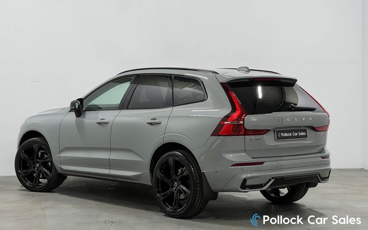 2025 VOLVO XC60 2.0 B5 MHEV Plus SUV 5dr Petrol Hybrid Auto AWD Euro 6 (s/s) (250 ps) 22",3 - vehicle photo 2 for sale on PureCar