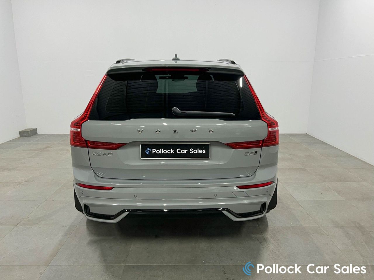 2025 VOLVO XC60 2.0 B5 MHEV Plus SUV 5dr Petrol Hybrid Auto AWD Euro 6 (s/s) (250 ps) 22",3 - vehicle photo 5 for sale on PureCar